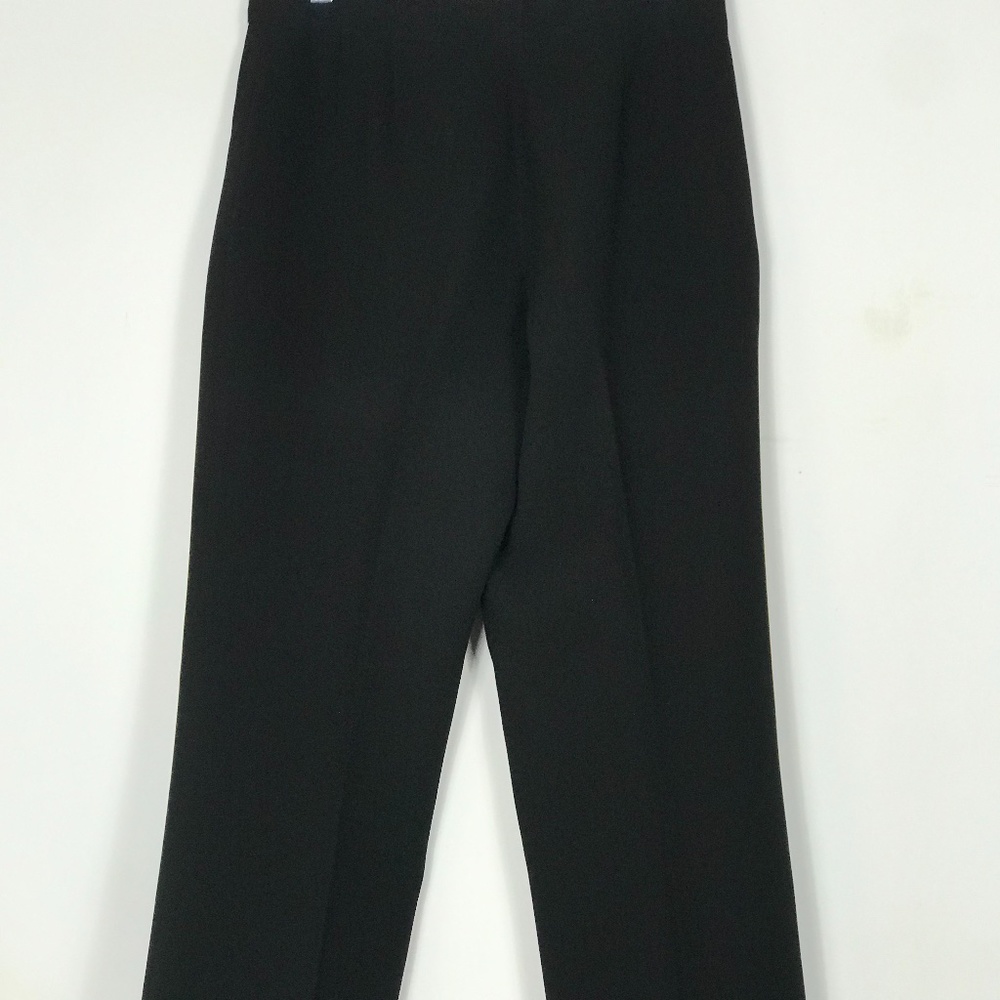 CASUAL - Picture 2 of 2